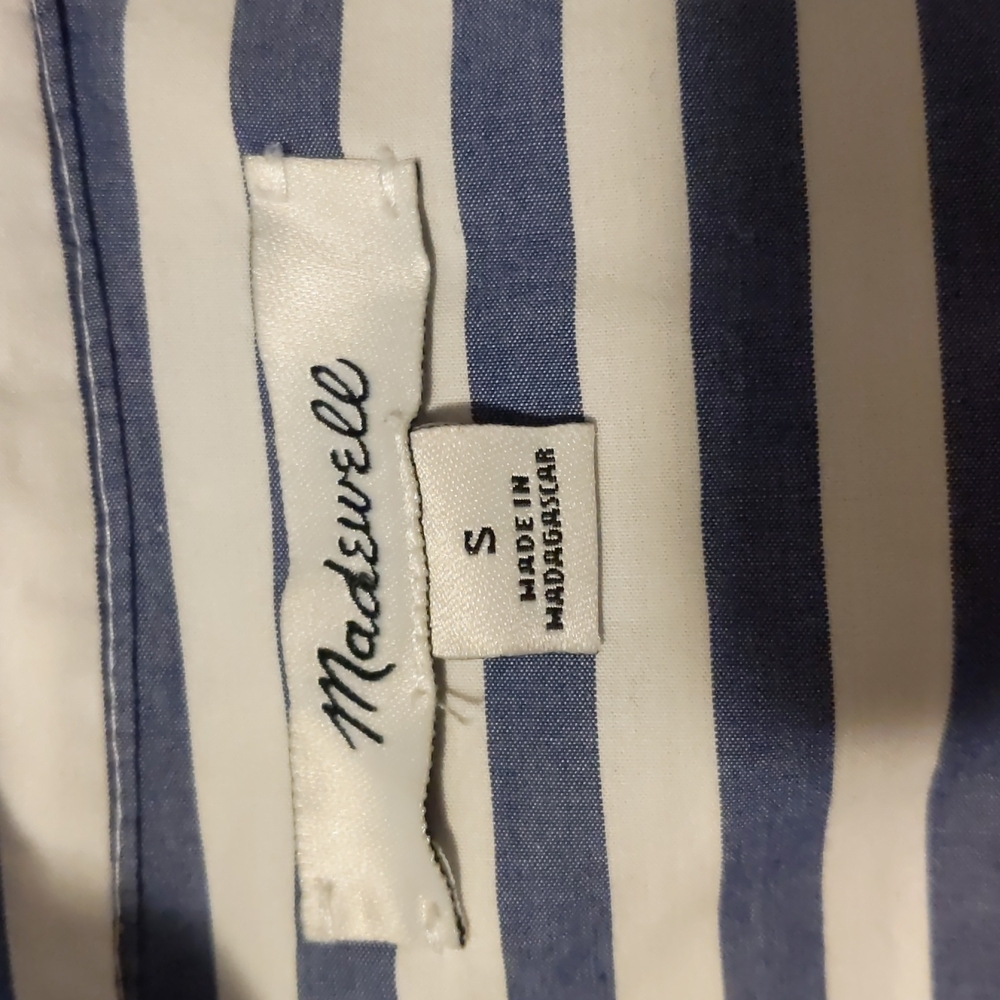 Madewell size S strightly cropped blue and white striped top - Picture 8 of 10